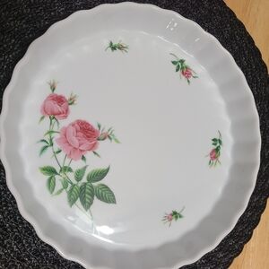 Christineholm Porcelain Rose Pattern Quiche Tart Plate 9.5 " Baking Dish